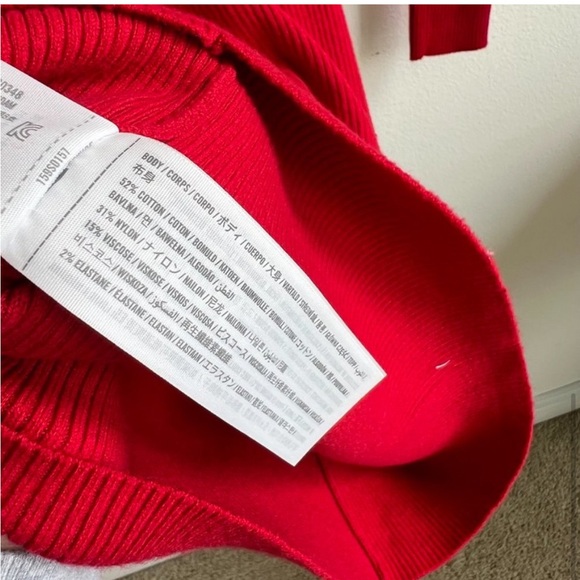 Abercrombie & Fitch Red Knit Sweater Dress  XSP - Picture 9 of 9